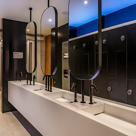 Hotel Yotel Oporto