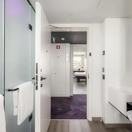 Yotel 4* Oporto