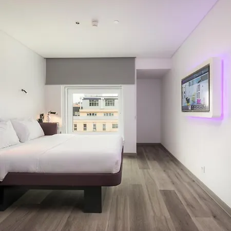 Yotel