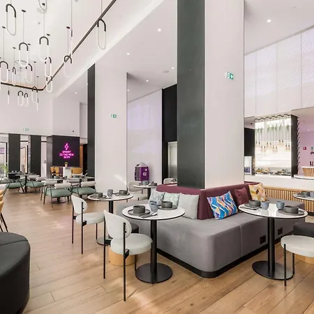 Yotel 4* Oporto