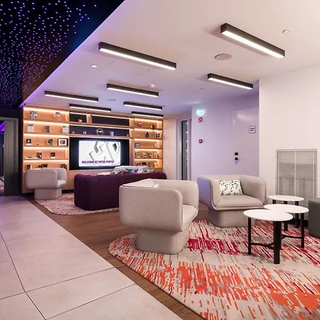 Hotel Yotel 4*