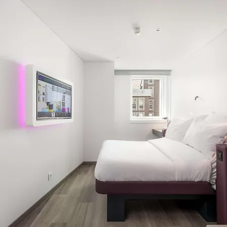 Hotel Yotel